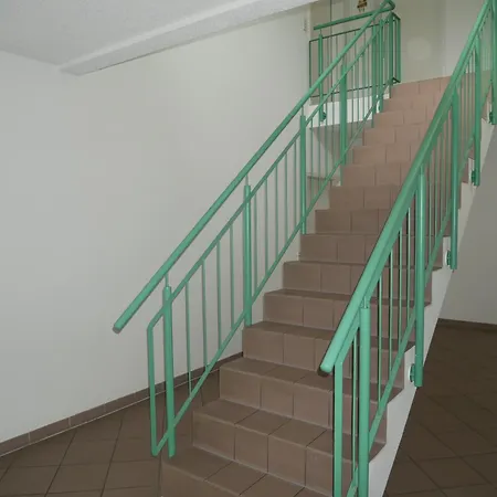 Penthouse-wohnung Fischer 300m Zum Ostseestrand *