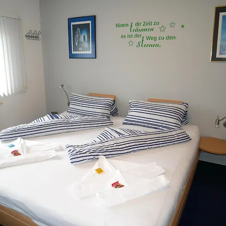 Penthouse-wohnung Fischer 300m Zum Ostseestrand Appartement