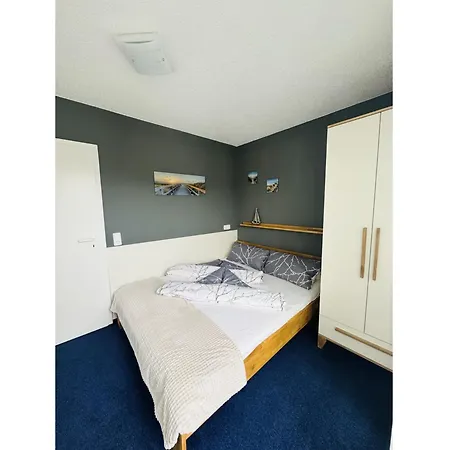 公寓 Penthouse-wohnung Fischer 300m Zum Ostseestrand 奥斯特西巴德钦诺维茨